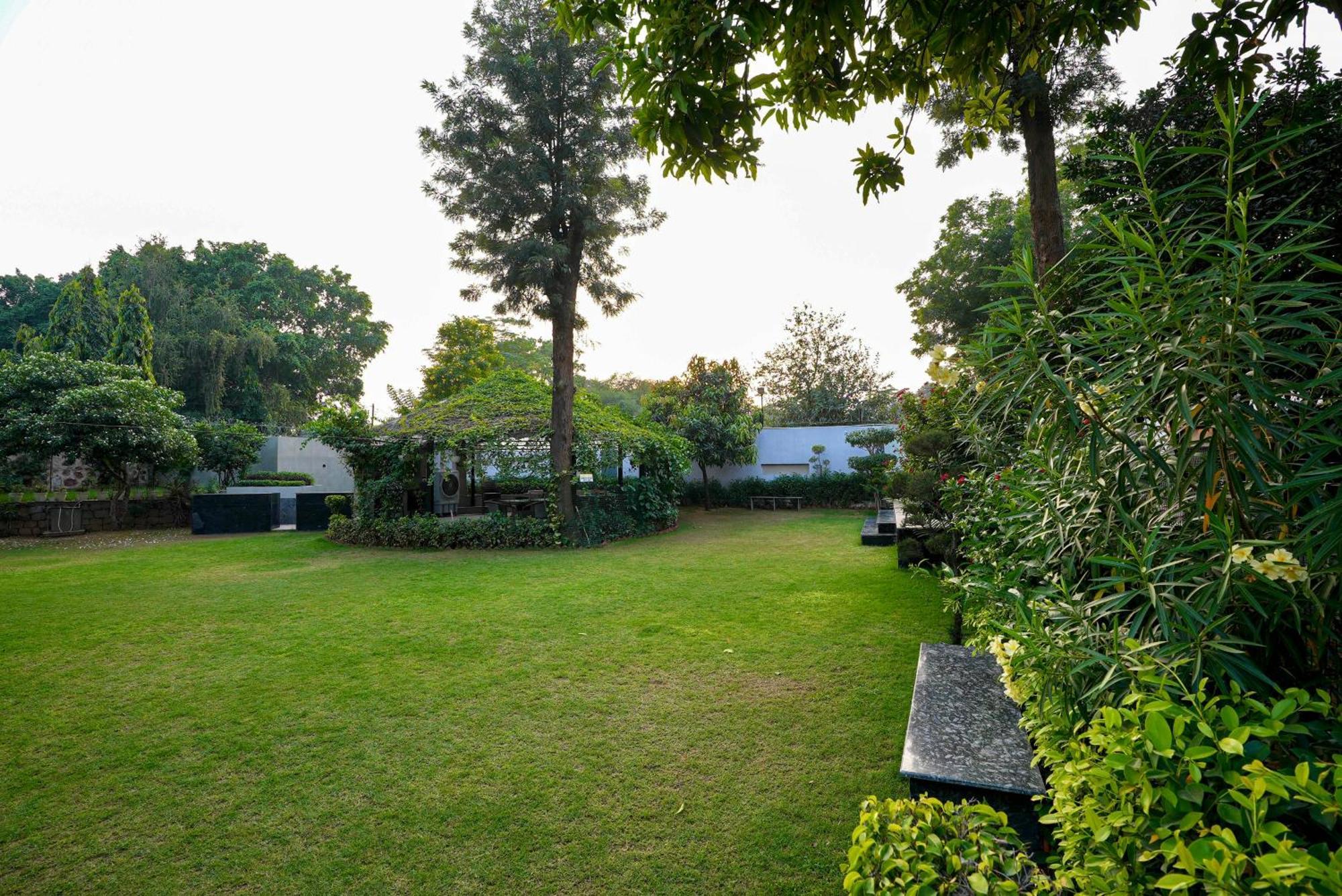Вілла Farm The Retreat - With Private Pool Манесар Екстер'єр фото